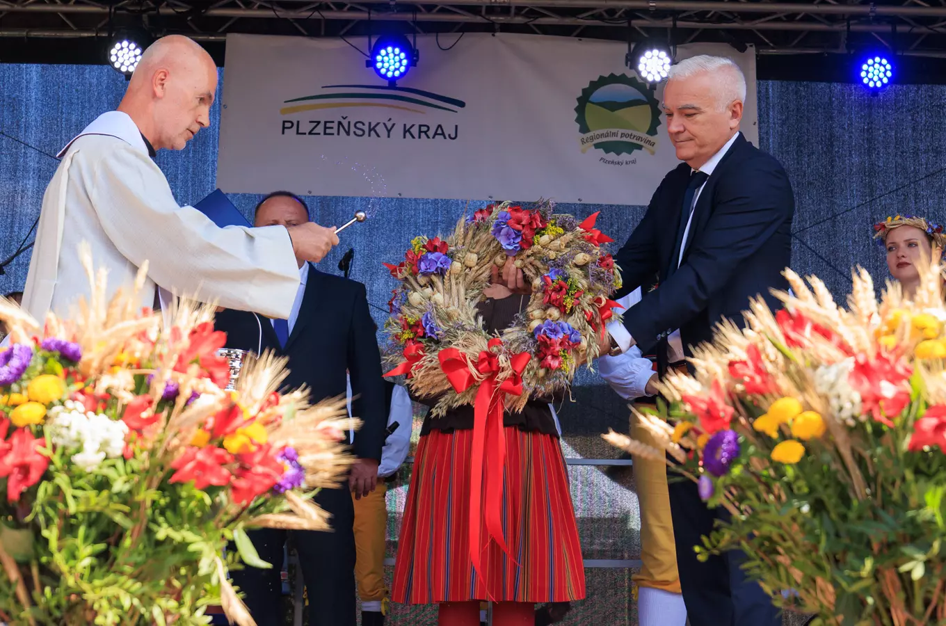 Dožínky Plzeňského kraje na hradě Švihově
