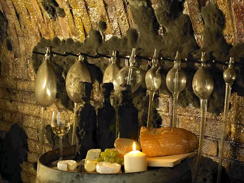 Putování po dobšických sklepích 2026