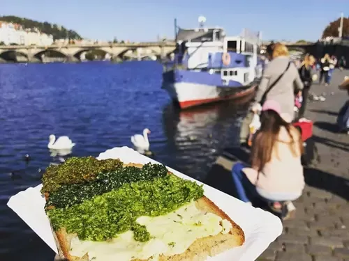 Farmářské trhy na Náplavce 2026